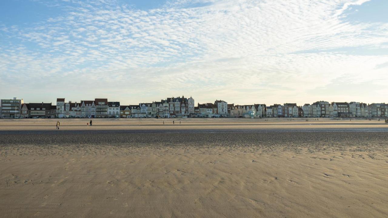 Appartement Face A La Mer Duinkerke Buitenkant foto